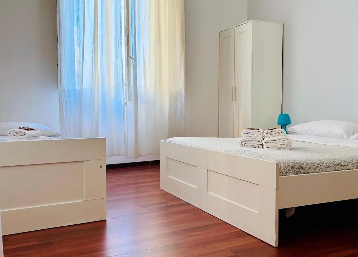 Castelnuovo Rooms #Politeama Палермо