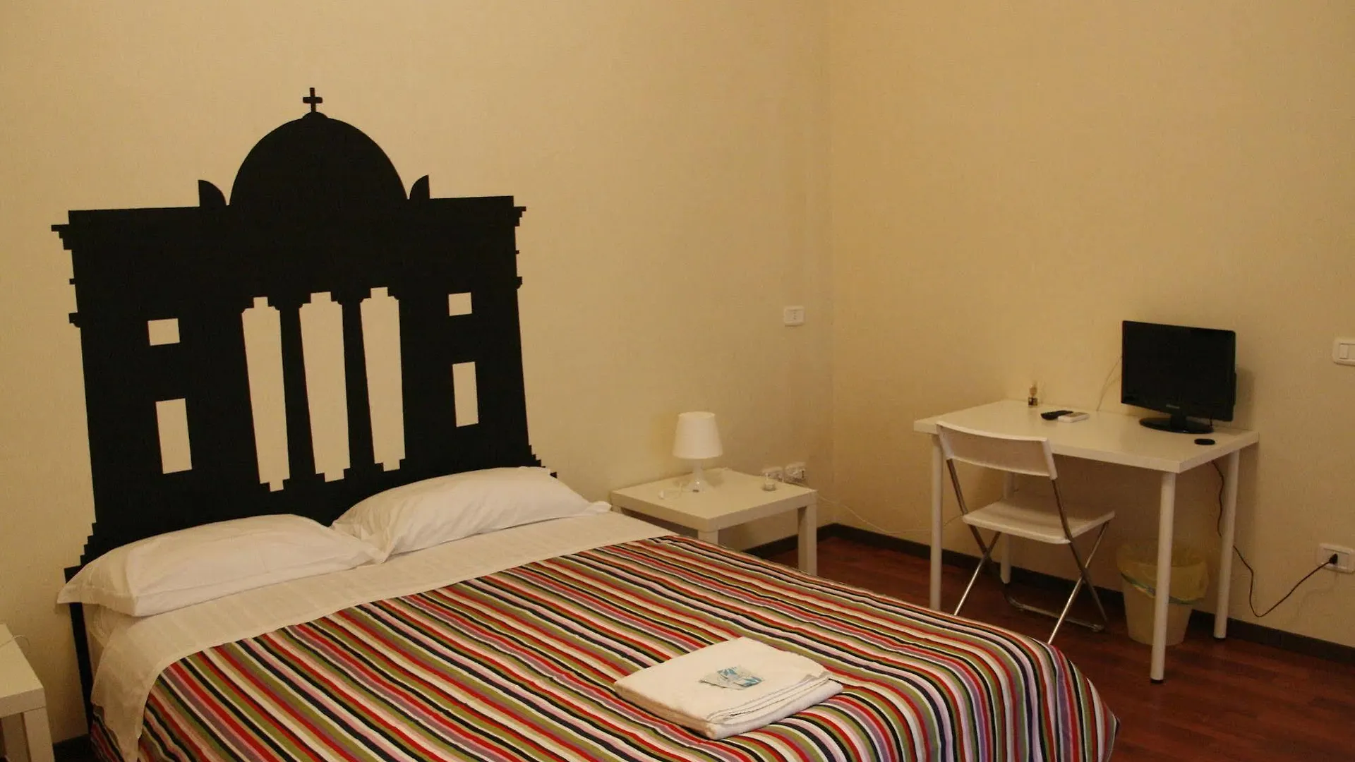 Гостевой дом Castelnuovo Rooms #Politeama Палермо