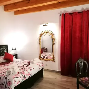 2* Pensjonat Casa Busari